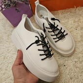 Хіт осені , легесенькі зручні кросівки з екошкіри