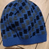 нова шапка на флісі на 4-6 років