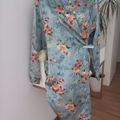 Ivy&Annabelle домашній атласний халат квітковий принт M розмір