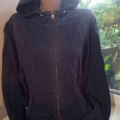 Фірмова кофтинка на замочку,розмір M