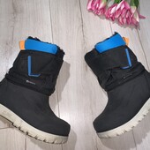 Відмінний стан.Зимові черевики 31розміру,устілкою 20см.