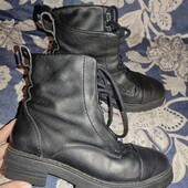 Шкіряні чоботи на шнурках 36р Португалія