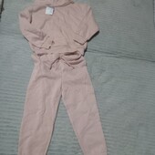 Костюм для дівчинки