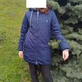 Демісезонна куртка на 9-11років.