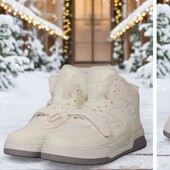 Кросівки супер якість легкі та зручні 