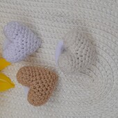 Резинка в'язане сердечко