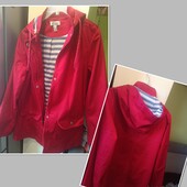 Яскрава легка куртка на х/б підкладці,стан ідеальний ♥️