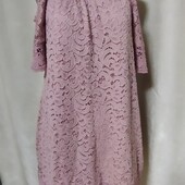 Чарівне мереживне плаття