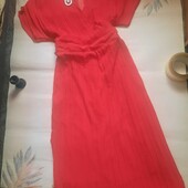 ❤️Новое шикарное красное платье 42-44.❤️с бирками ❤️
