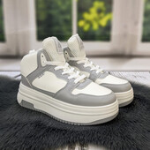 Новинка ШКІРА зимові кросівки супер якісна модель 36р