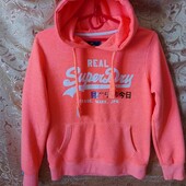 Яскрава і дуже тепла толстовка . 9-15 років