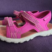 Сандалі Outventure р. 34.