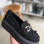 Натуральні замшеві лофери з хутром