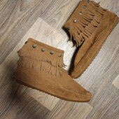 Фірмові зручні черевики нат.замш!