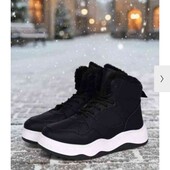 Кросівки жіночі зима