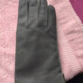 Новые кожаные перчатки