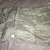 Золотисті наволочки на подушки