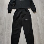 Женский костюм Staff