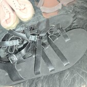 Pretty little things, uk6 39p сандалі гладіатори шкіра