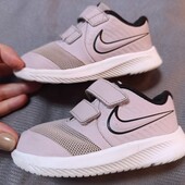 Кросівки nike на дівчинку розмір 22