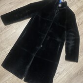 Стильна шубка!