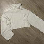 Теплий светр з горловиною, р.S у відмінному стані