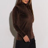 Темно-коричнева велюрова еластична водолазка
