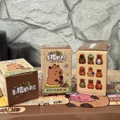 Колекційна фігурка Capybara Family Candy Bear у blind box