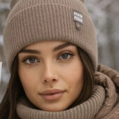 Стильний,гарний комплект на повному флісі.світло-беж залишились