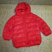 Теплая и легкая куртка деми/евро зима на девочку в отличном состоянии