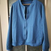 Новий бомбер на 56-58 розмір