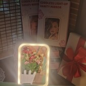 Дздзеркало для макіяжу з LED підсвічуванням