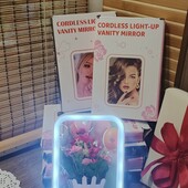 Дздзеркало для макіяжу з LED підсвічуванням