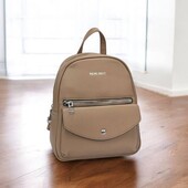 жіночий рюкзак для прогулянок