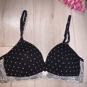 В ідеалі .Бюстгалтер 85В.