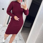 Теплое вязаное платье разные цвета новинки сезона