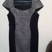 Гарна сукня 20 розміру,в грудях 116 см.