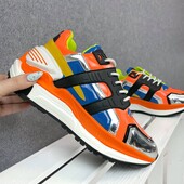 Розпродаж Кросівки яскраві