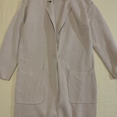 Кофта жіноча. Розмір m-L. В розмірі гарному стані.