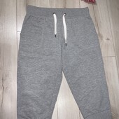 В ідеалі трикотажні бриджі розмір S.