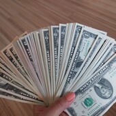 На подарунок нова купюра 1 2,5,10,20,50,100дол або вся колекція