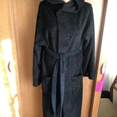 Дуже теплий халат, як шуба, мягусенький, М. Massguided. в ідеалі