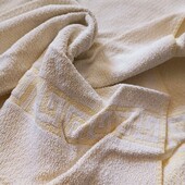 Махровий якісний рушник для лиця у відмінному стані 93*44