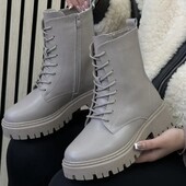 Зимові черевики натур.шкіра .Є вільні розміри