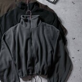 Обʼємний флісовий бомбер на блискавці