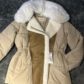 Жіноча курточка