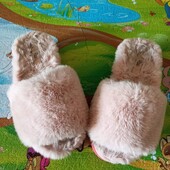 Мехові тапочки 40-41 р. меховые тапочки 40-41 р. заміри на фото теплі мехові тапочки на високій під