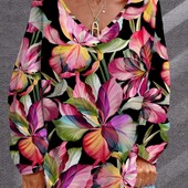 Єдина, кофтина на розмір 62-64, є ньюанс