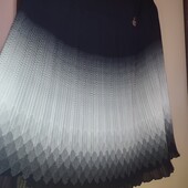Очень красивая дорогая юбка плисе на 56-58 р. Состояние новое