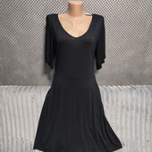 Симпатичное трикотажное платье, р.40(евро)